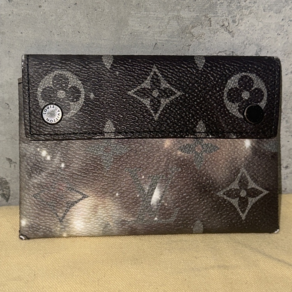 Louis Vuitton galaxy Apollo card case size small wallet - Picture 13 of 13